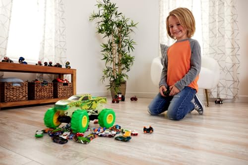 Hot Wheels Monster Trucks Gunkster RC Truck - Glow in the Dark, 1:15 Scale, Wheelie Stunt Vehicle