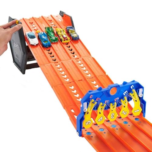 Hot Wheels Roll Out Raceway Track Set with Storage Bucket and 5-Lane Racetrack (GYX11)