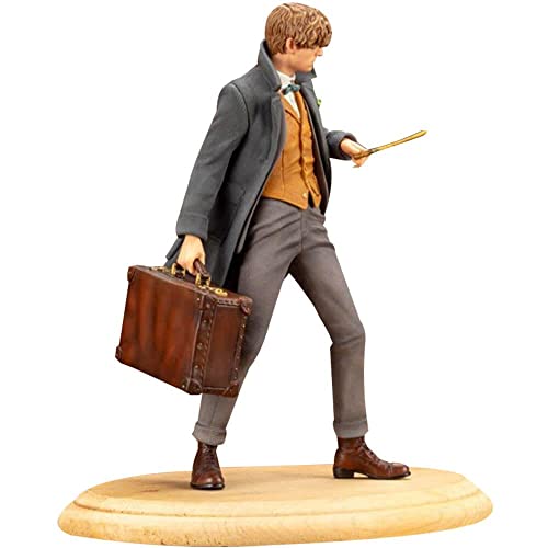 Kotobukiya Fantastic Beasts Newt Scamander Artfx+ Statue (SV229)