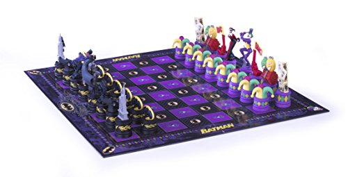 The Noble Collection Batman Vinyl Chess Set NN4680 5