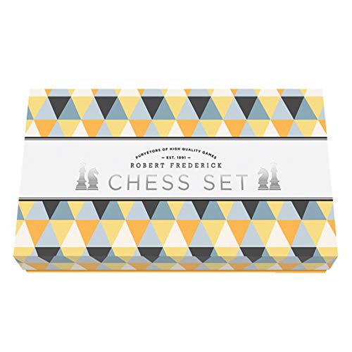 Robert Frederick Wooden Chess Set with 32 Pieces and 28 x 28cm Bi-Fold Board in Patterned Box 1