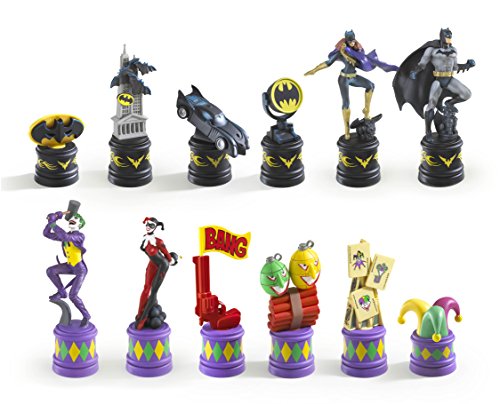 The Noble Collection Batman Vinyl Chess Set NN4680 4