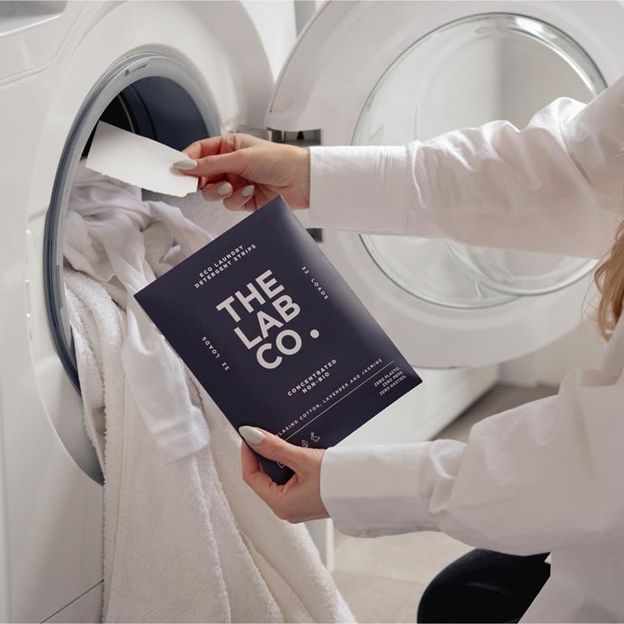 The Lab Co. - Laundry Detergent Strips (32 Loads, Cotton Lavender Jasmine)