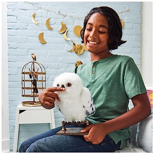 Enchanting Hedwig Interactive Harry Potter Owl - 9-inch Plush with Sounds & Movements