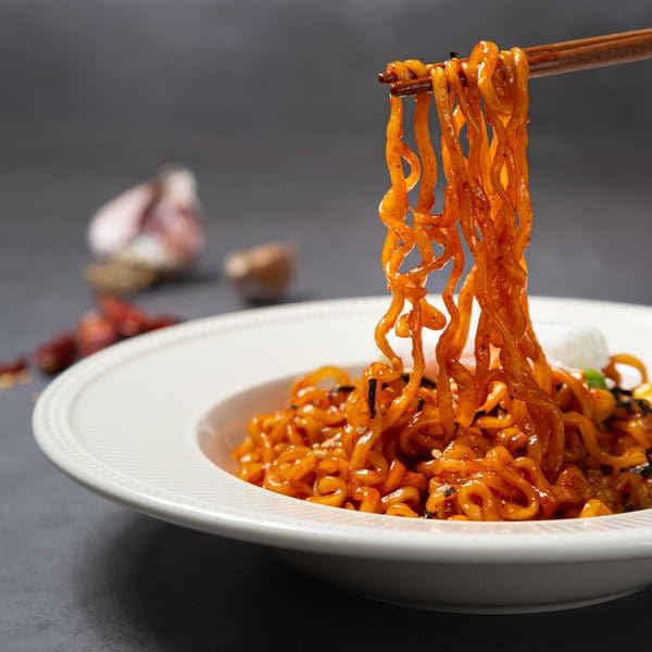 Saras Flavours of Asia Bulldak Hot Chicken Ramen - Spicy Korean Noodles | 140g Pack of 5 3