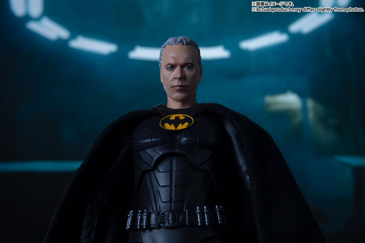 The Flash figurine S.H. Figuarts Batman 15 cm