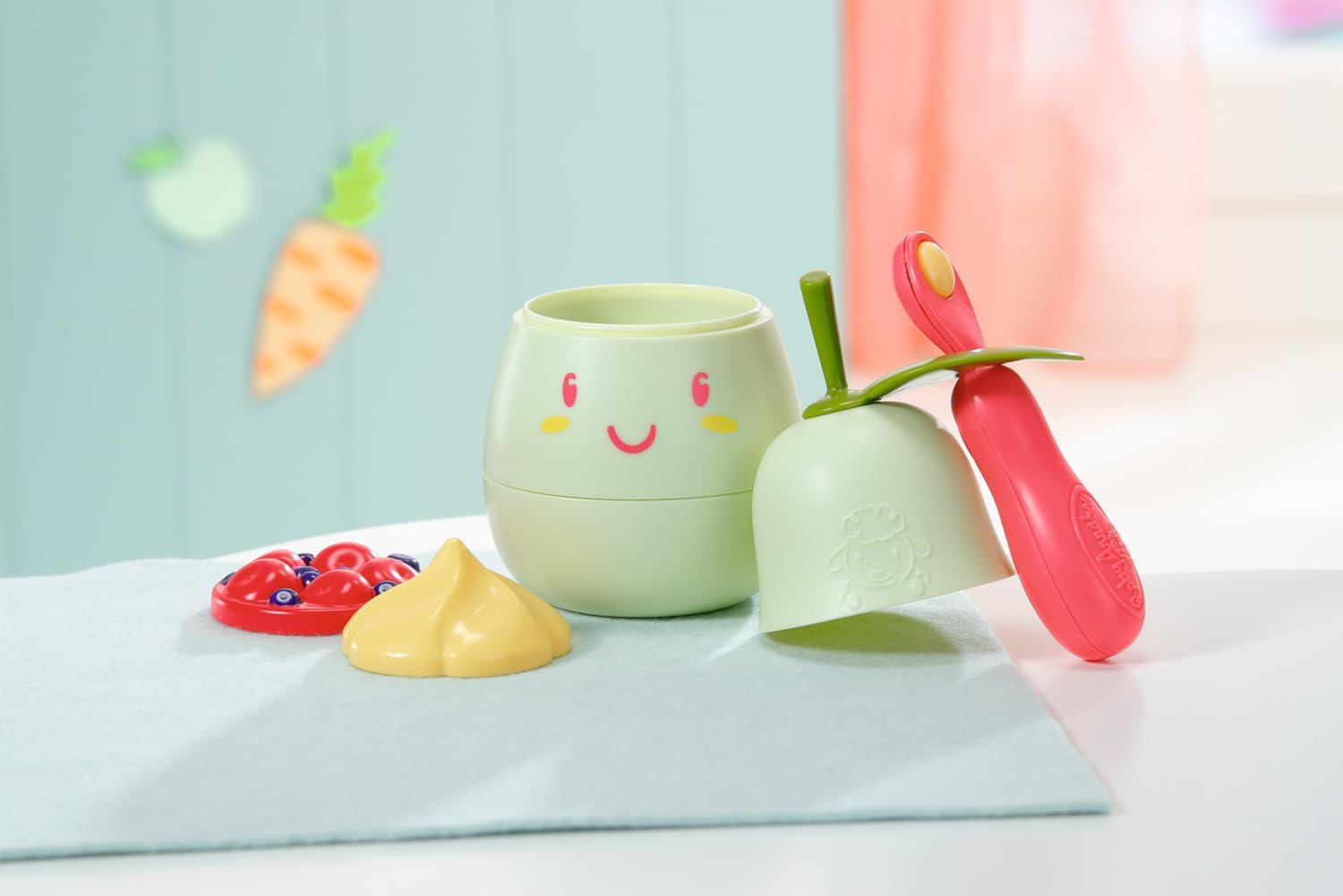 Baby Annabell Lunch Time Feeding Set 707494 - Pear-Shaped Lunch Box with Sound Effects for 3+ Years 2