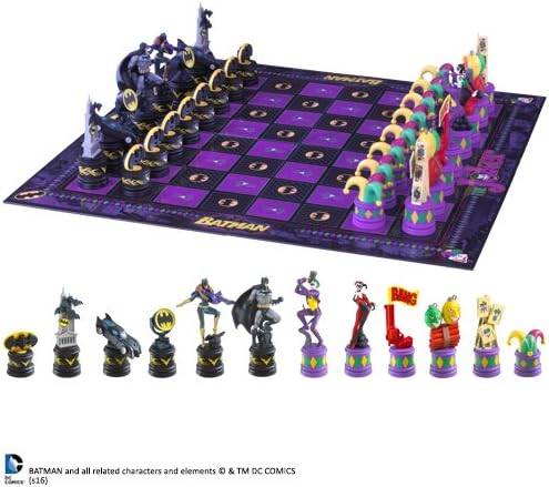 The Noble Collection Batman Vinyl Chess Set NN4680 7