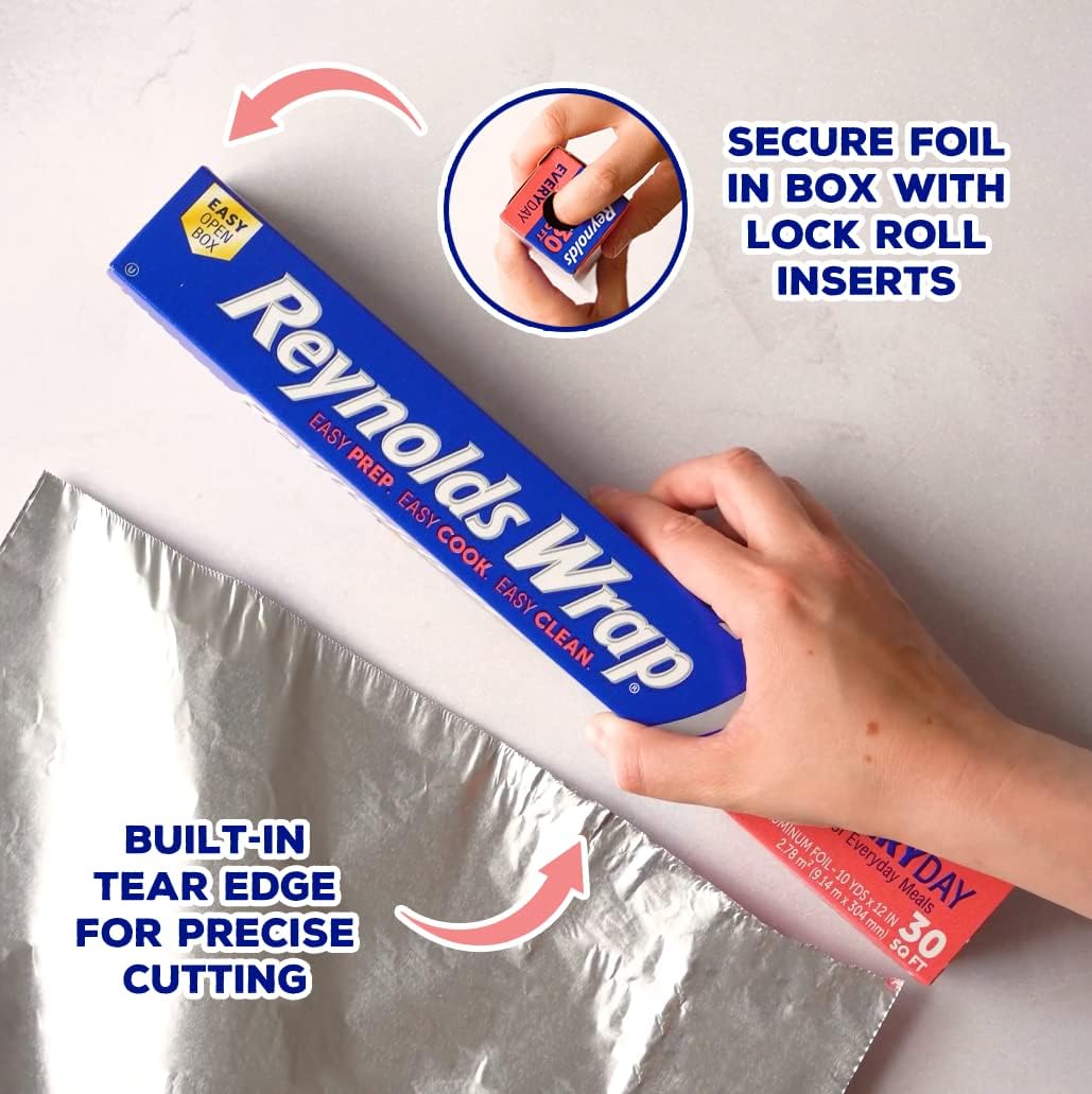 Reynolds Classic Kitchen Foil | 3 Rolls, 30.4cm x 9.14m | Aluminium Foil for Cooking, Baking, BBQ & Storage