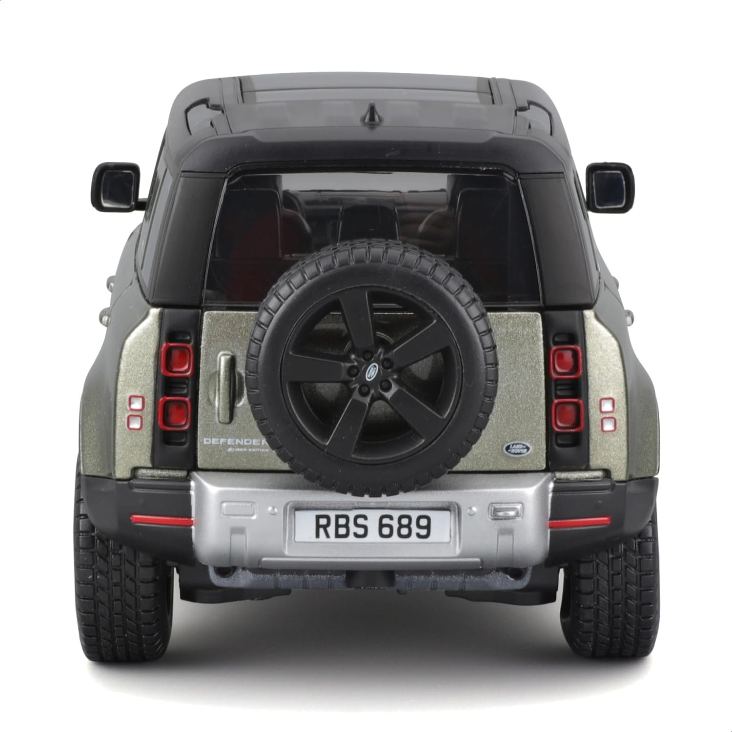 Bburago Land Rover Defender 110 (2022) Diecast Model | 1:24 Scale | Opening Doors 5