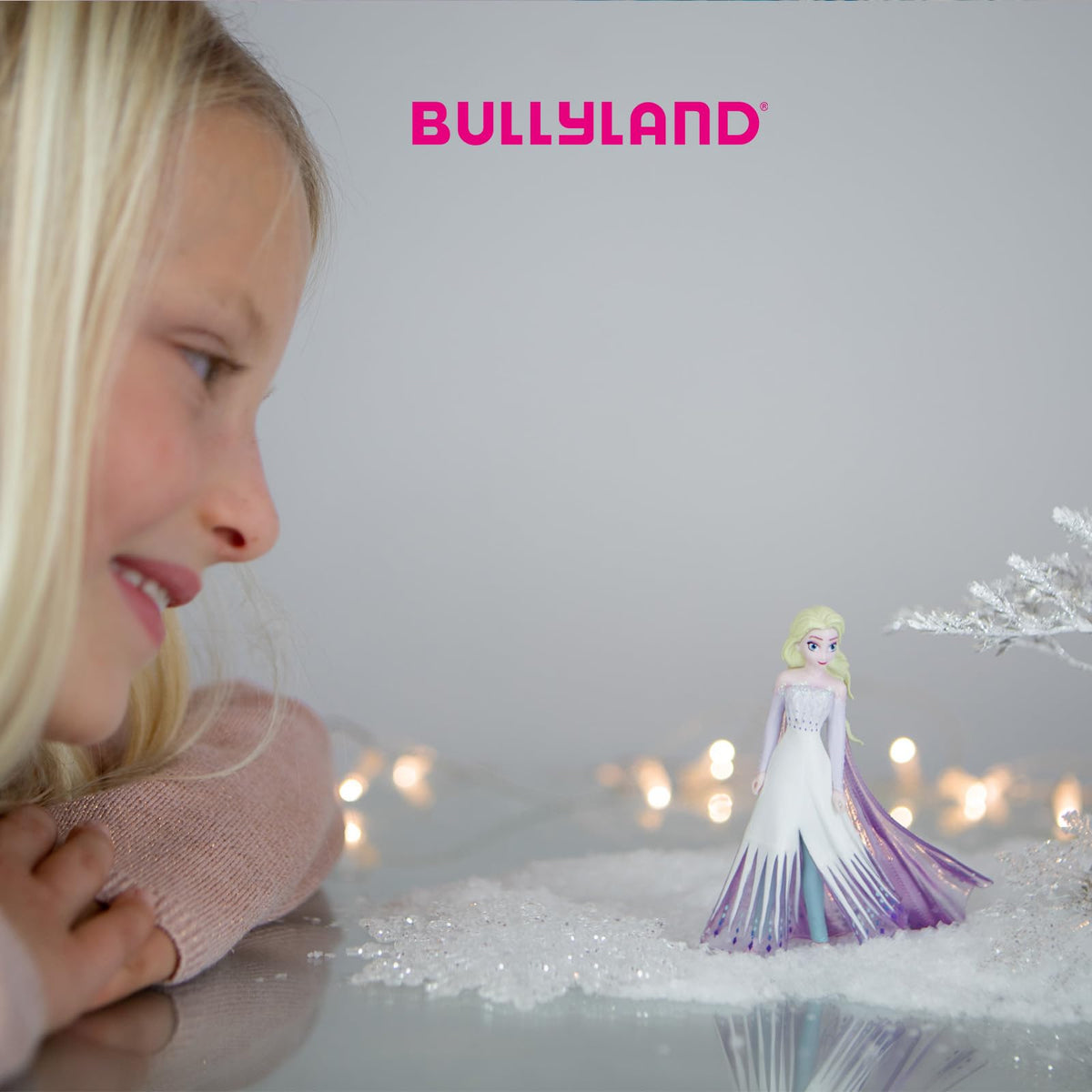 Bullyland Elsa Mini Figure - Disney Frozen Character | Plastic | Ages 3+ 7