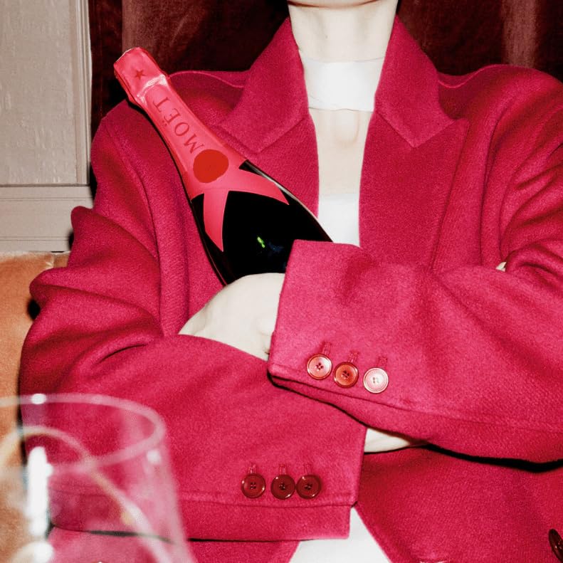 Moët & Chandon Rosé Impérial Champagne - Pink Limited Edition 75cl 2