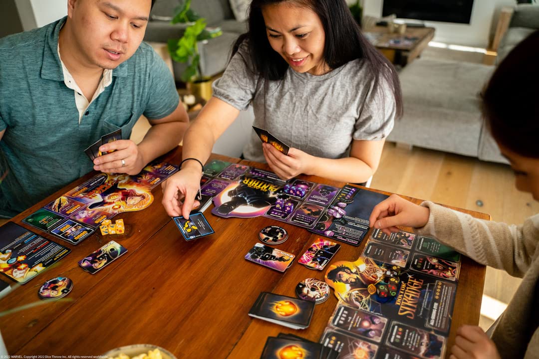 USAopoly Marvel Dice Throne Black Widow vs Doctor Strange Board Game 2