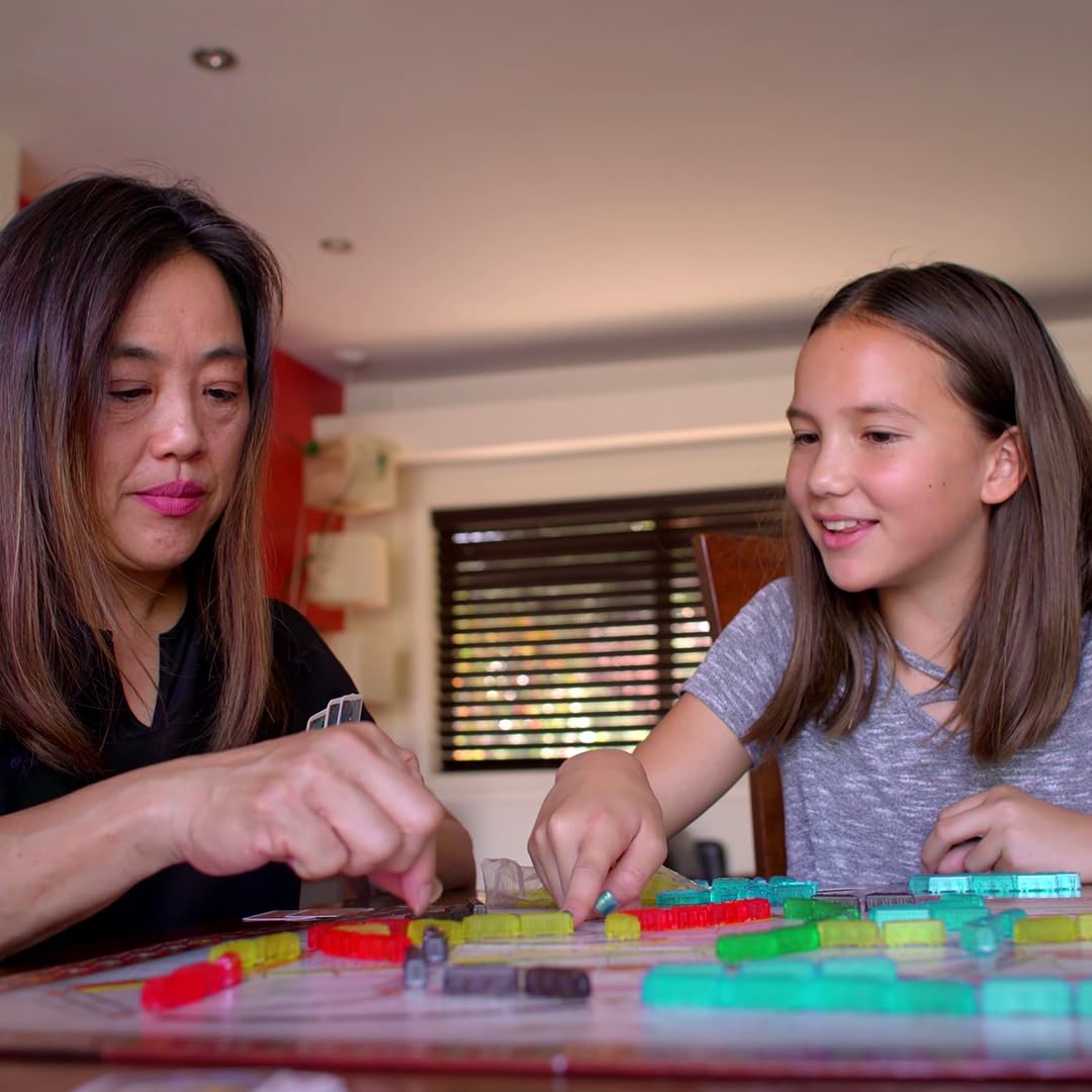 Days of Wonder Ticket to Ride London Board Game | Ages 8+ | 2-4 Players | 10-15 Minute Playtime