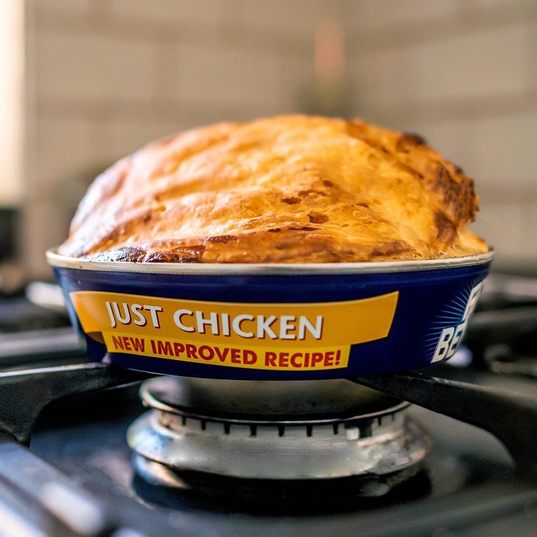 Fray Bentos Just Chicken Pie - Flaky Puff Pastry Lid | 425g Tin 3