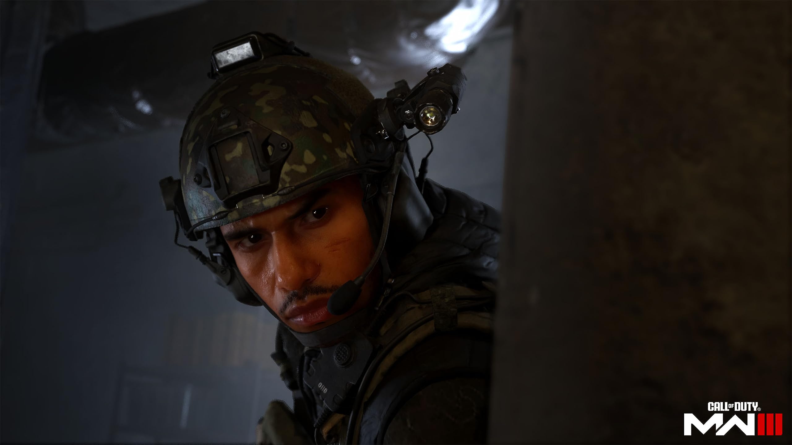 Call of Duty®: Modern Warfare® III - Cross-Gen Bundle (Exclusive to Amazon.