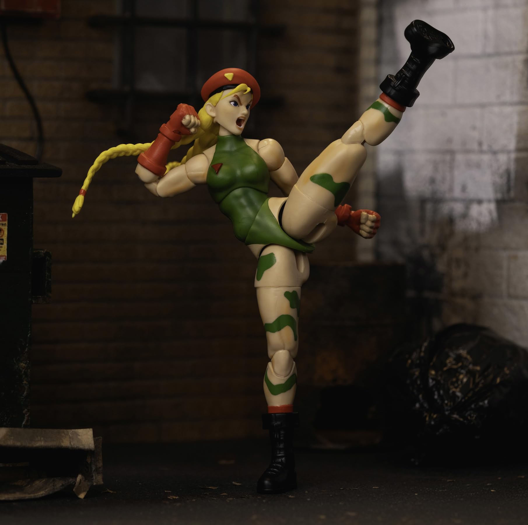 Street Fighter 6 - Cammy White 6" Deluxe Collector Figure by Jada Toys 2