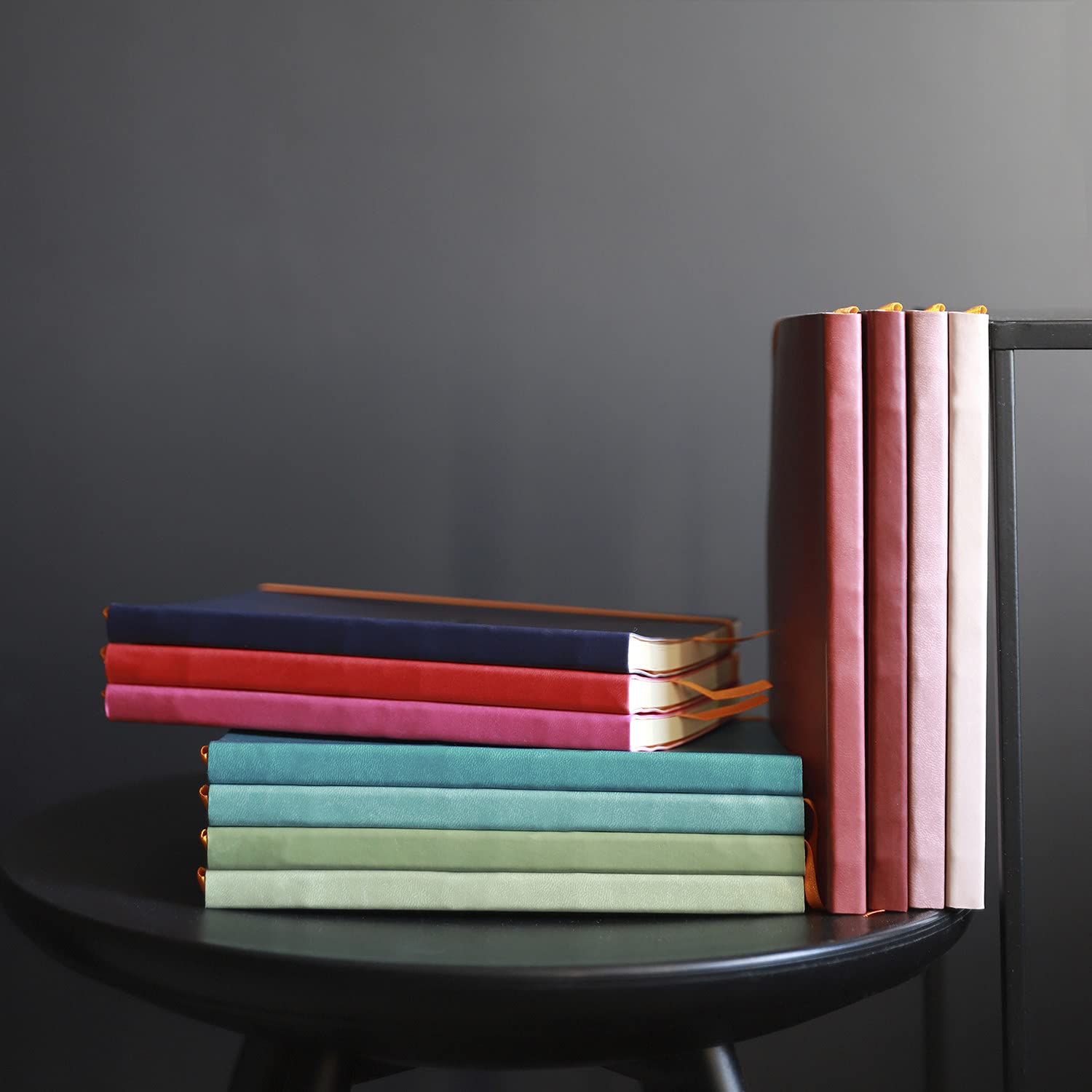 Rhodia Rhodiarama Flexible Notebook - A5 Lined 160 Pages | 90 g/m² Ivory Paper | Midnight Blue 8