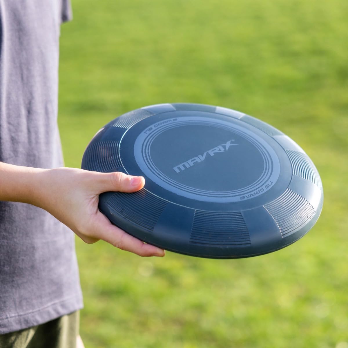 Mavrix Flying Sports Disc - 25cm Diameter, 175g Weight | Rubber Grip for Easy Handling 3