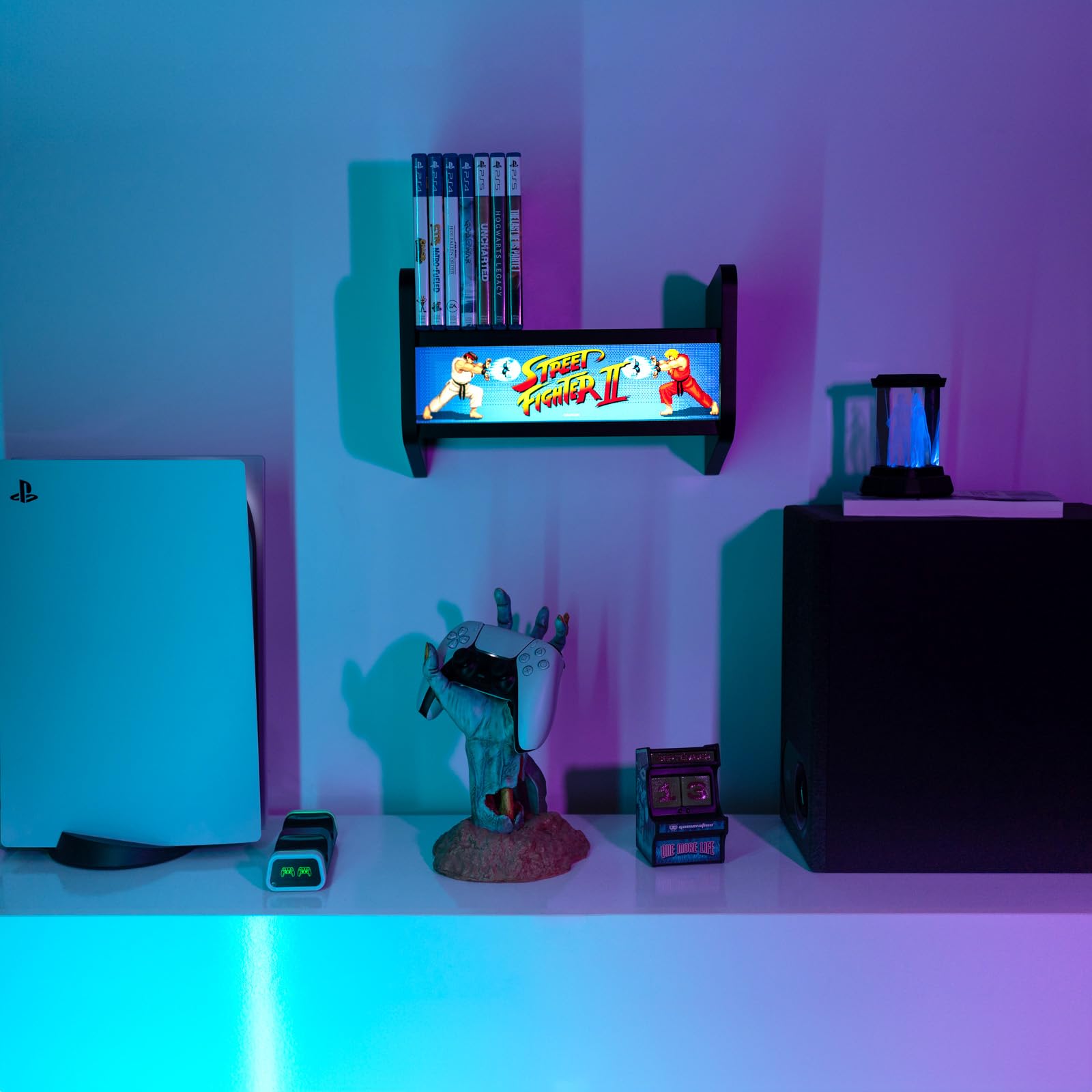 Grupo Erik - Street Fighter Arcade Machine Wall Light with Shelf USB-C Lamp 12