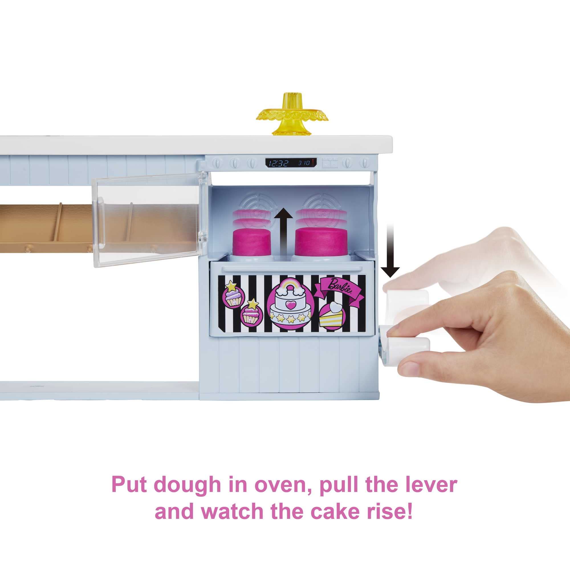 Barbie Bakery Playset with Petite Doll, Pink Hair, Bakery Station & 20+ Pieces 3