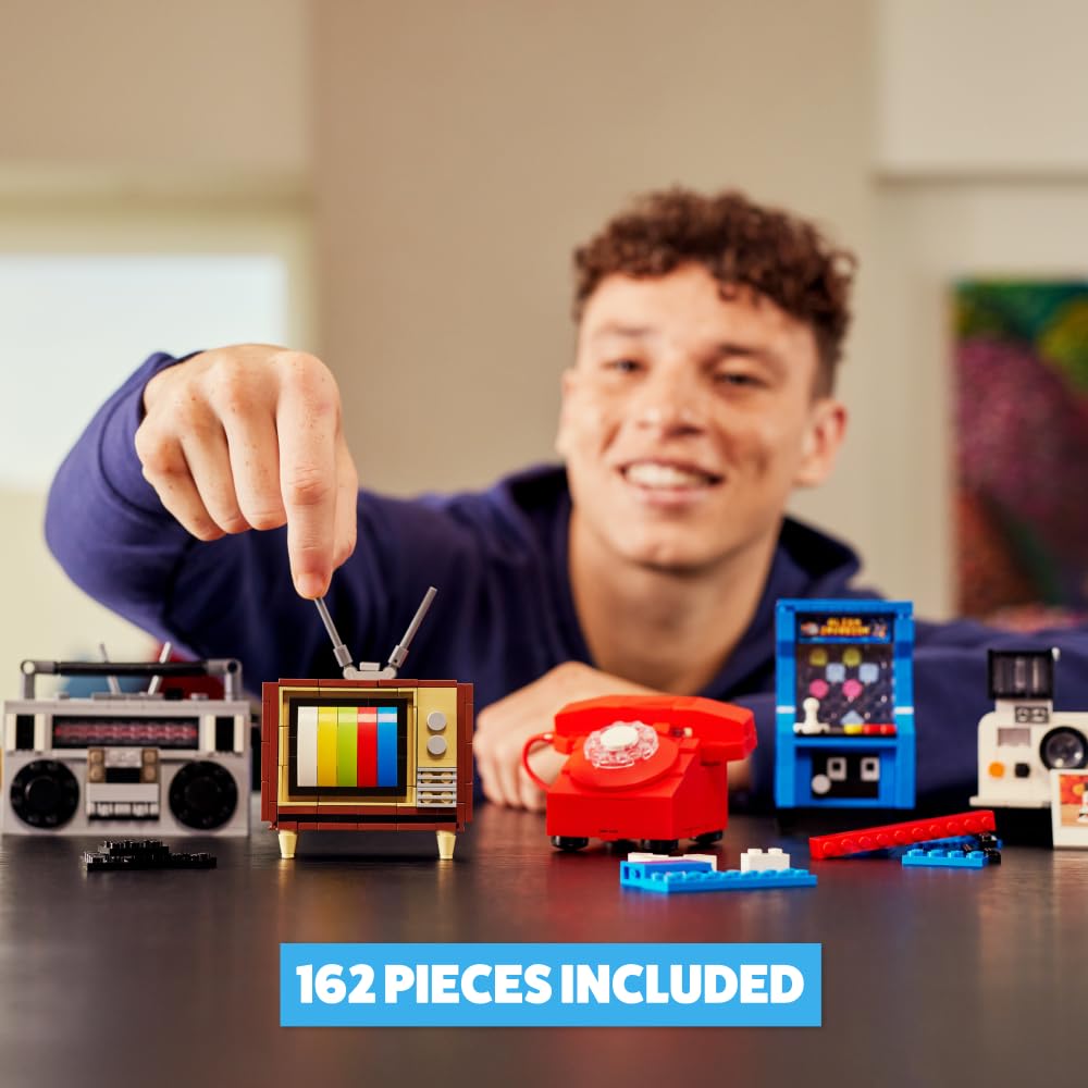 MAX Premium Retro Building Bricks - Arcade Machine Building Set for Ages 3+