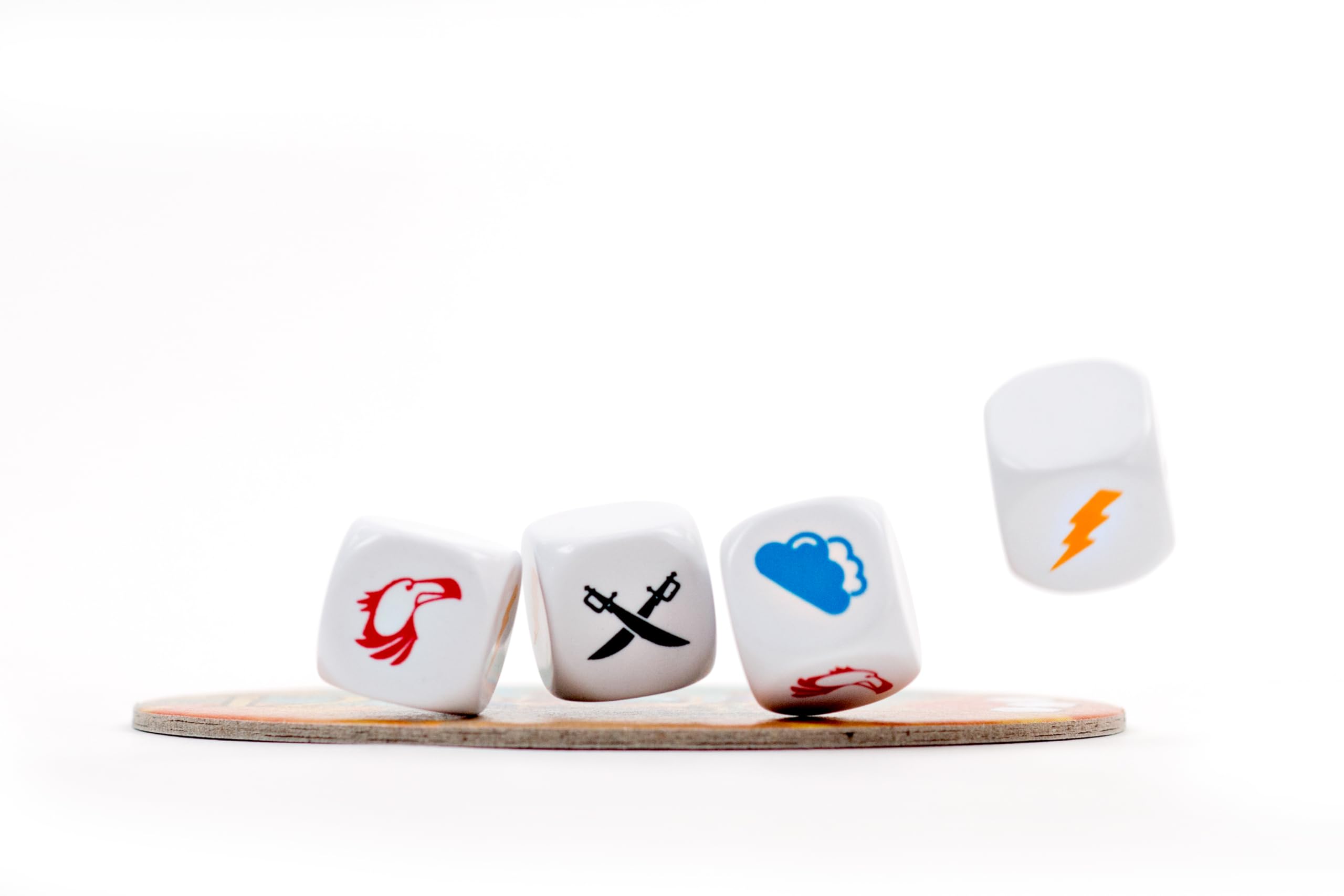 Blackrock Editions Celestia Card Game for 2-6 Players, Ages 8+, 30-Minute Play Time (French Version) 2