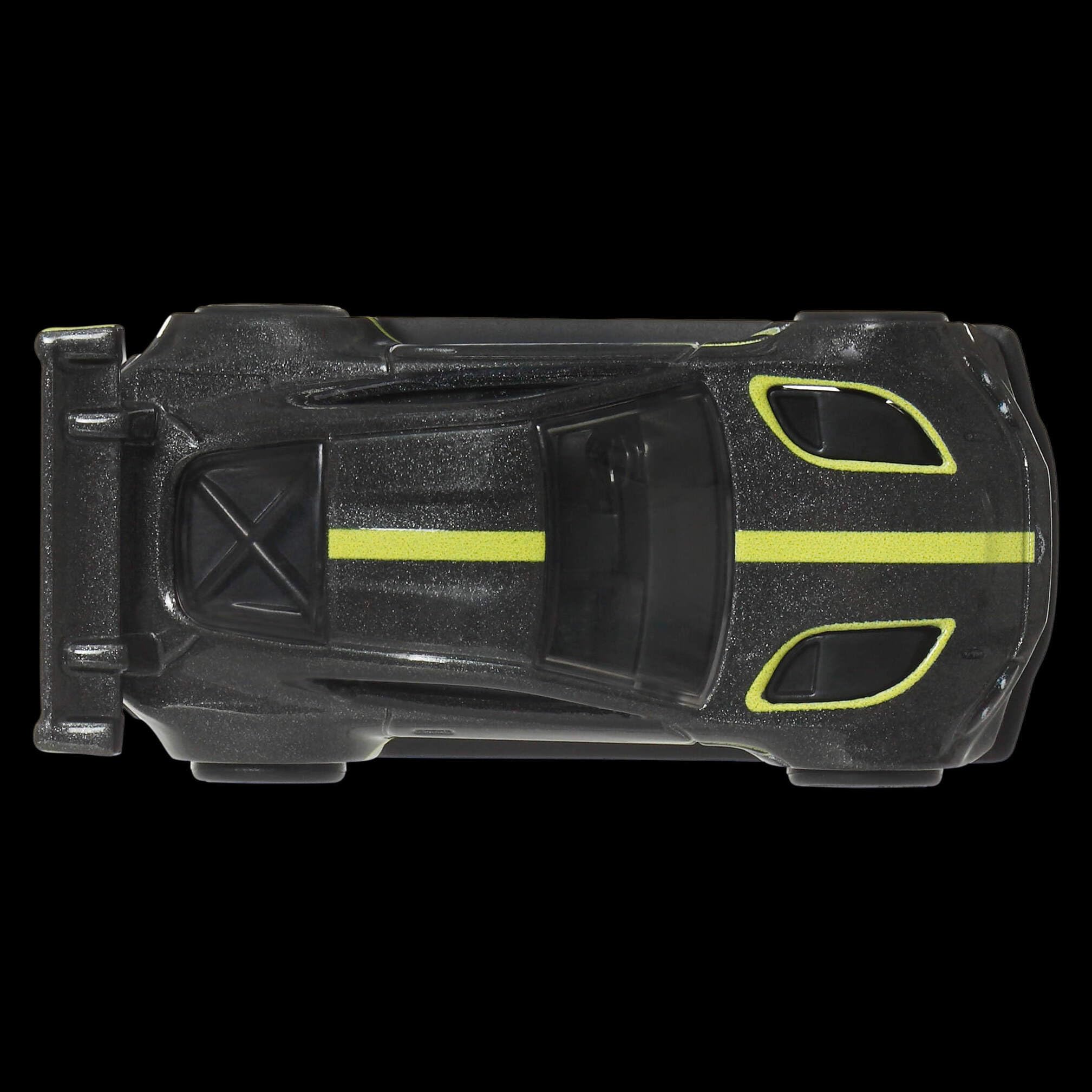 Hot Wheels Premium Car Culture Die-Cast Vehicle 1:64 Scale Model JBK76 2