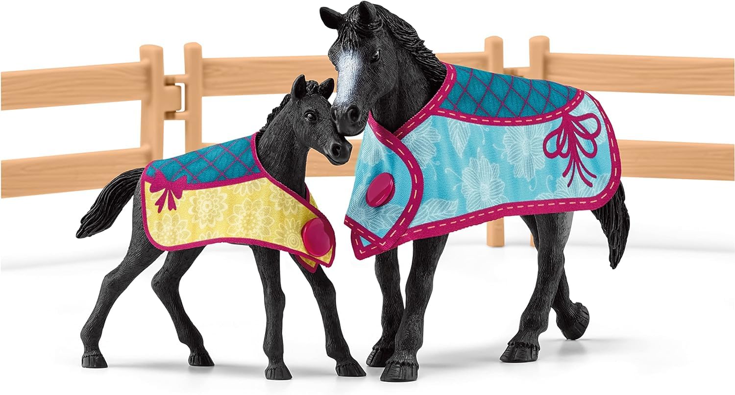 Schleich Horse Club Horse Box with Mare and Foal Playset - 34 Pieces | Ages 5+ 5