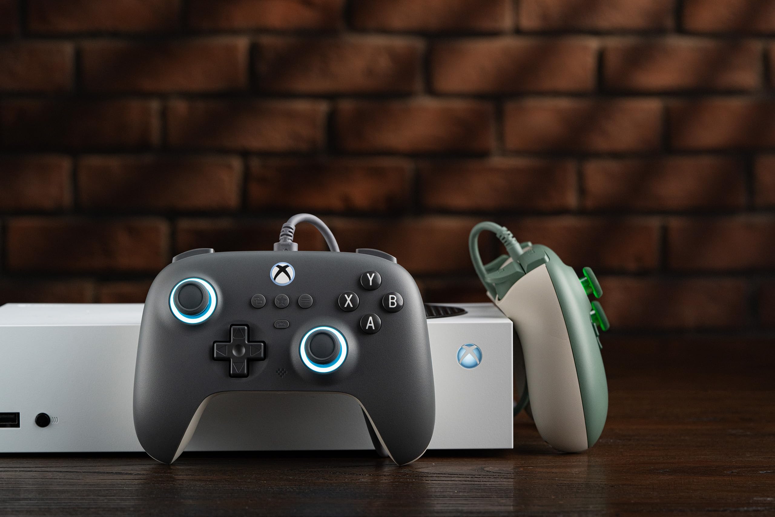 8Bitdo Ultimate C Wired Controller for Xbox Series X|S, Xbox One, Windows | RGB Fire Ring | Hall Effect Joysticks 2