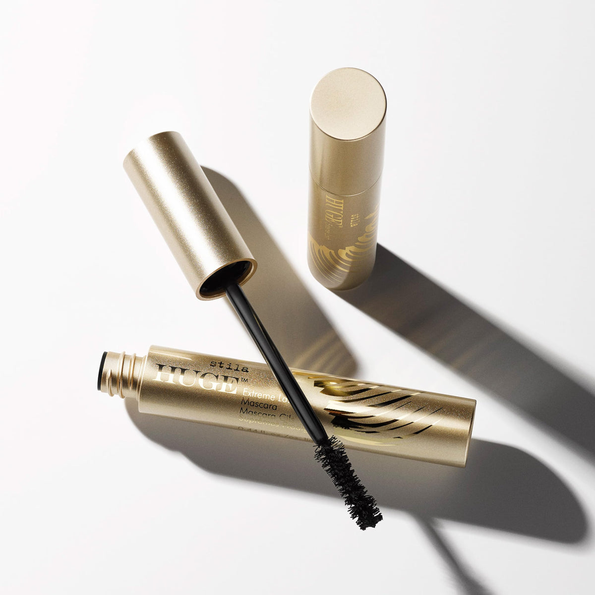 Stila HUGE Extreme Lash Mascara - Volumizing, Lengthening, Curl & Lift, No Clumping | Black | 13 ml 4