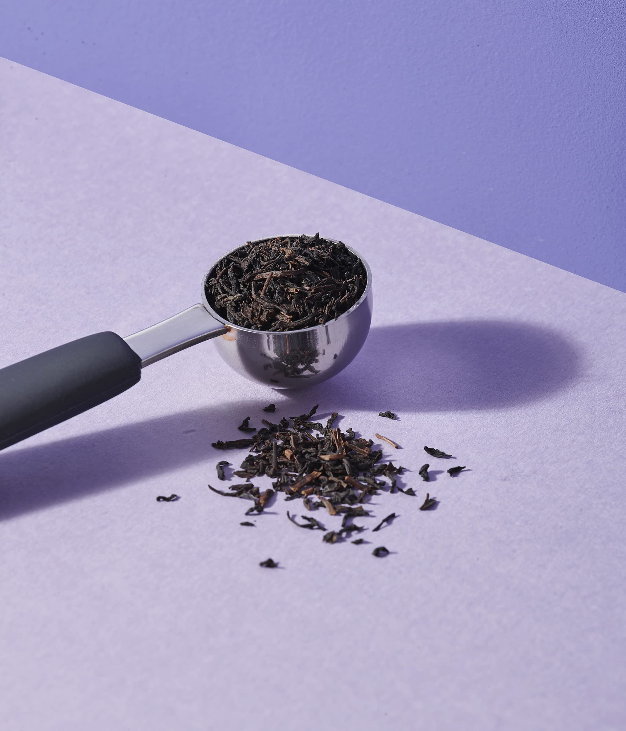 Brew Tea Co CO2 Decaffeinated Ceylon Tea - Fruity & Earthy - 150g in Classic Tin 3