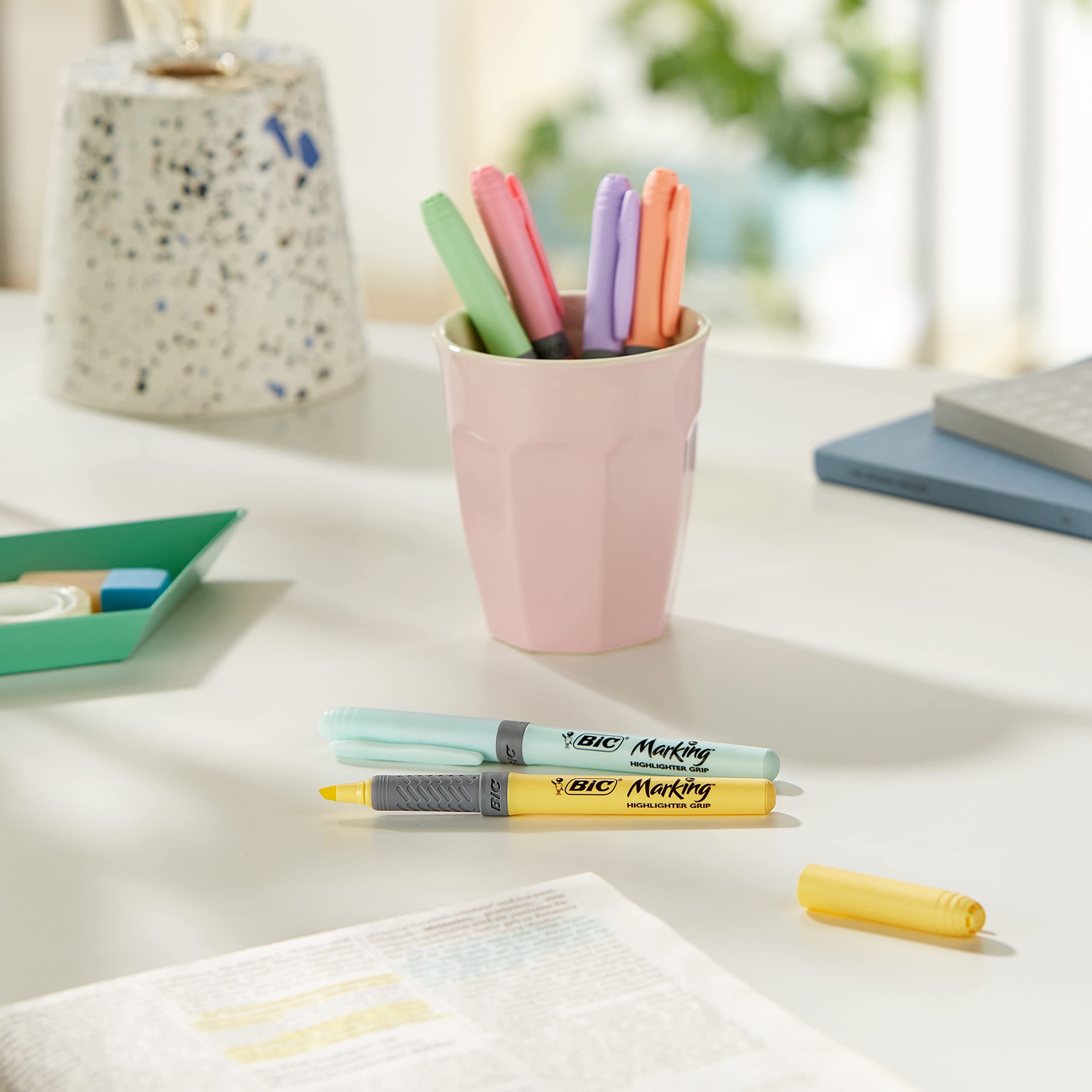 BIC Highlighter Grip Pastel Marker Pens - Adjustable Chisel Tip, Water-Based Ink | Pack of 6 2