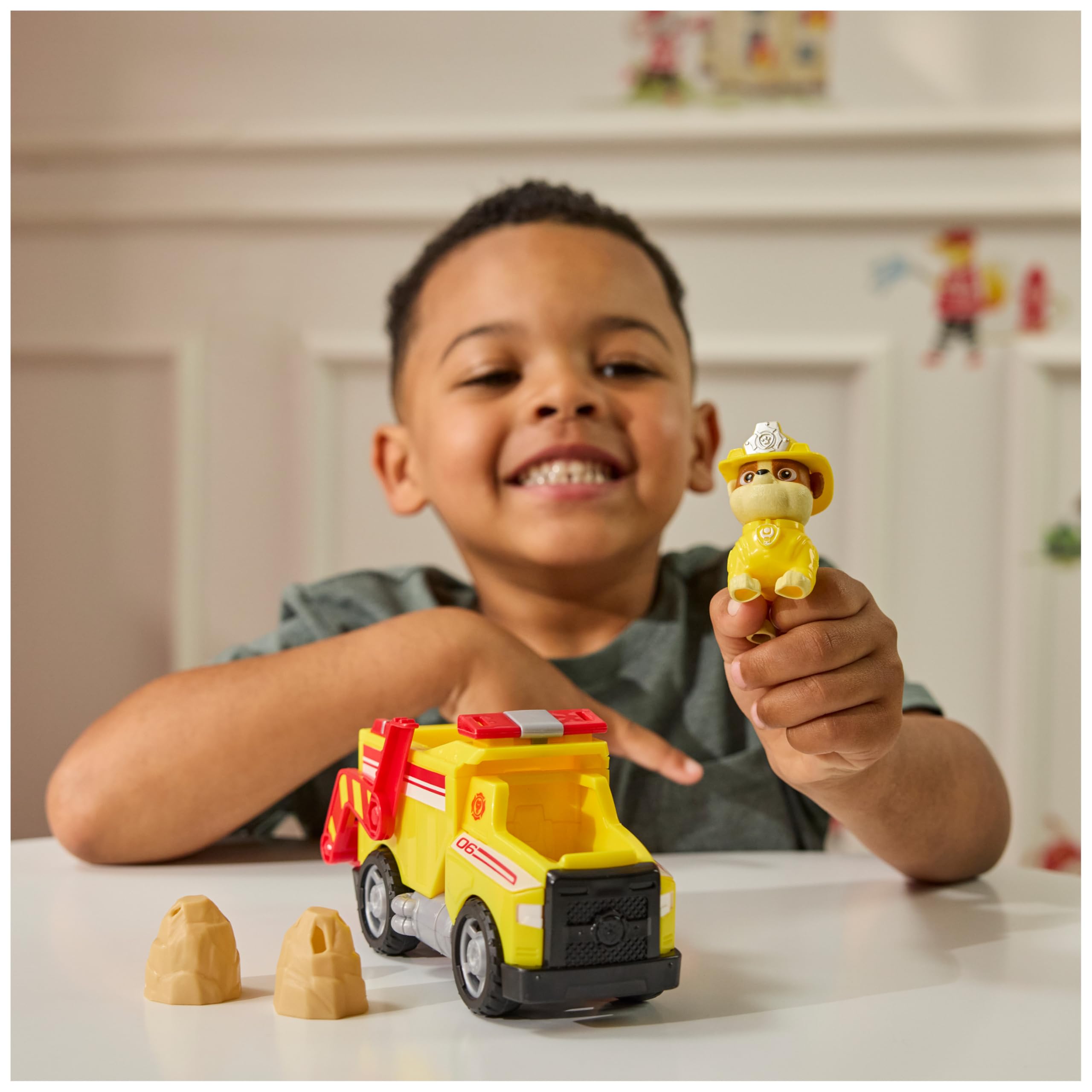 Paw Patrol Rubble Rescue Fire Dump Truck - 20.3 cm Vehicle with 5 cm Rubble Figure | Ages 3+