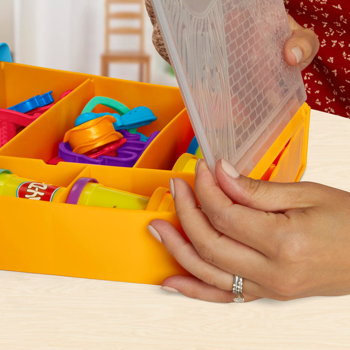 Play-Doh Imagine Animals Storage Set - 8 Cans & 22 Accessories for Creative Play