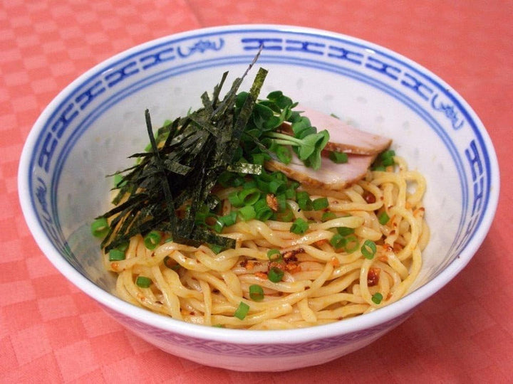 Momoya Taberu La Yu Spicy Chili Oil, 110g