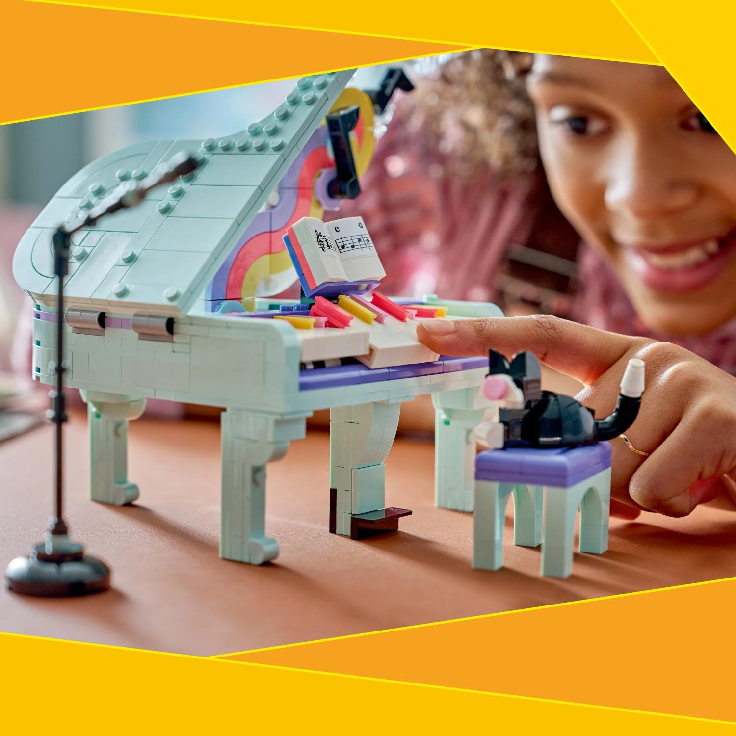 LEGO Creator 3 in 1 Music Decor Piano with Cat 31392 | Ages 9+ | Retro Model Kit 2