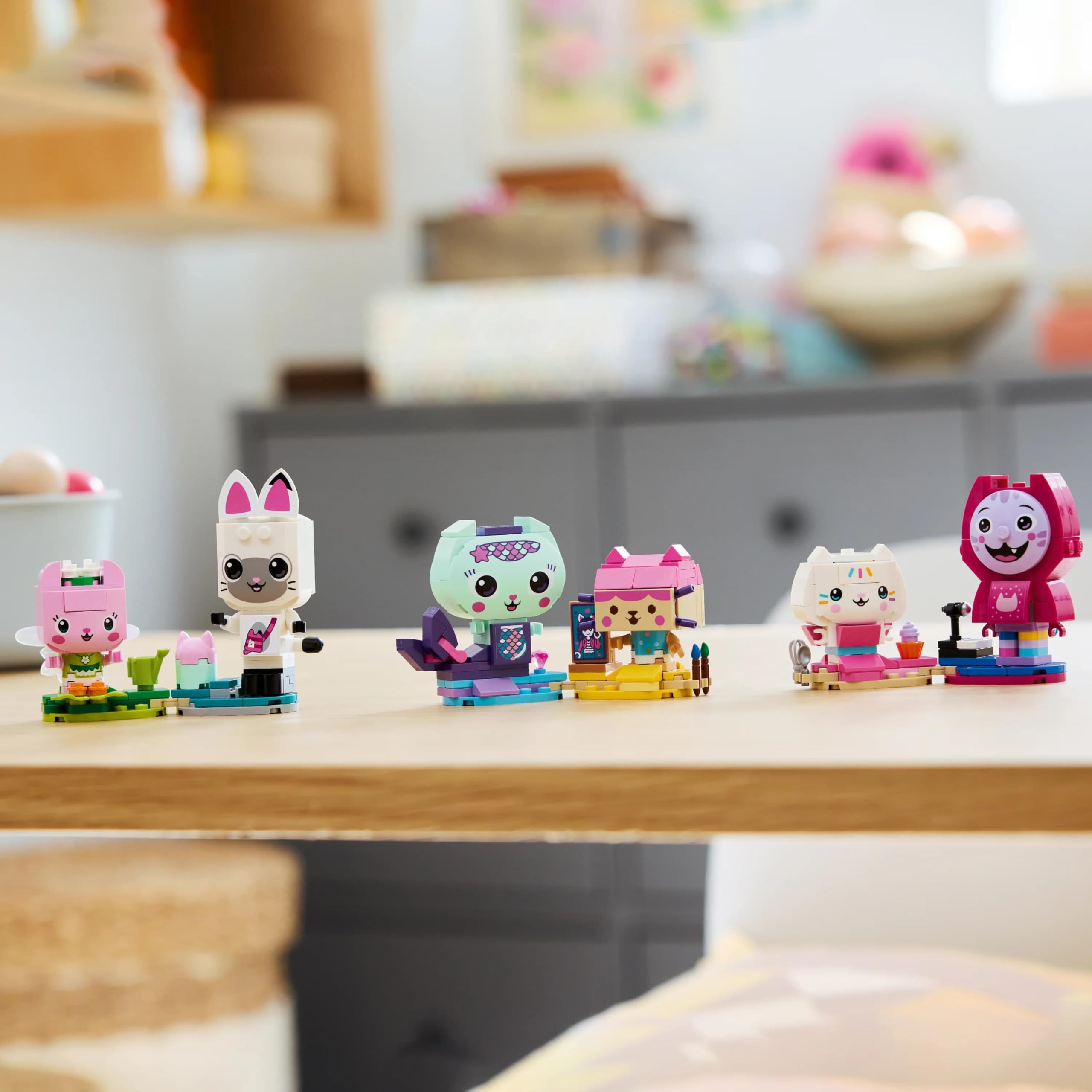 LEGO Gabby’s Dollhouse Gabby’s Brick-Built Cat Friends Building Set for Ages 6+ | Model 11215 3