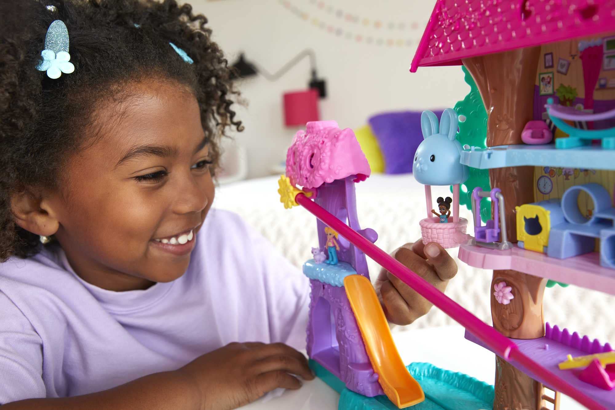 Polly Pocket Pollyville Pet Adventure Treehouse Playset - 5-Floor Treehouse with Micro Dolls & Swan Vehicle 8