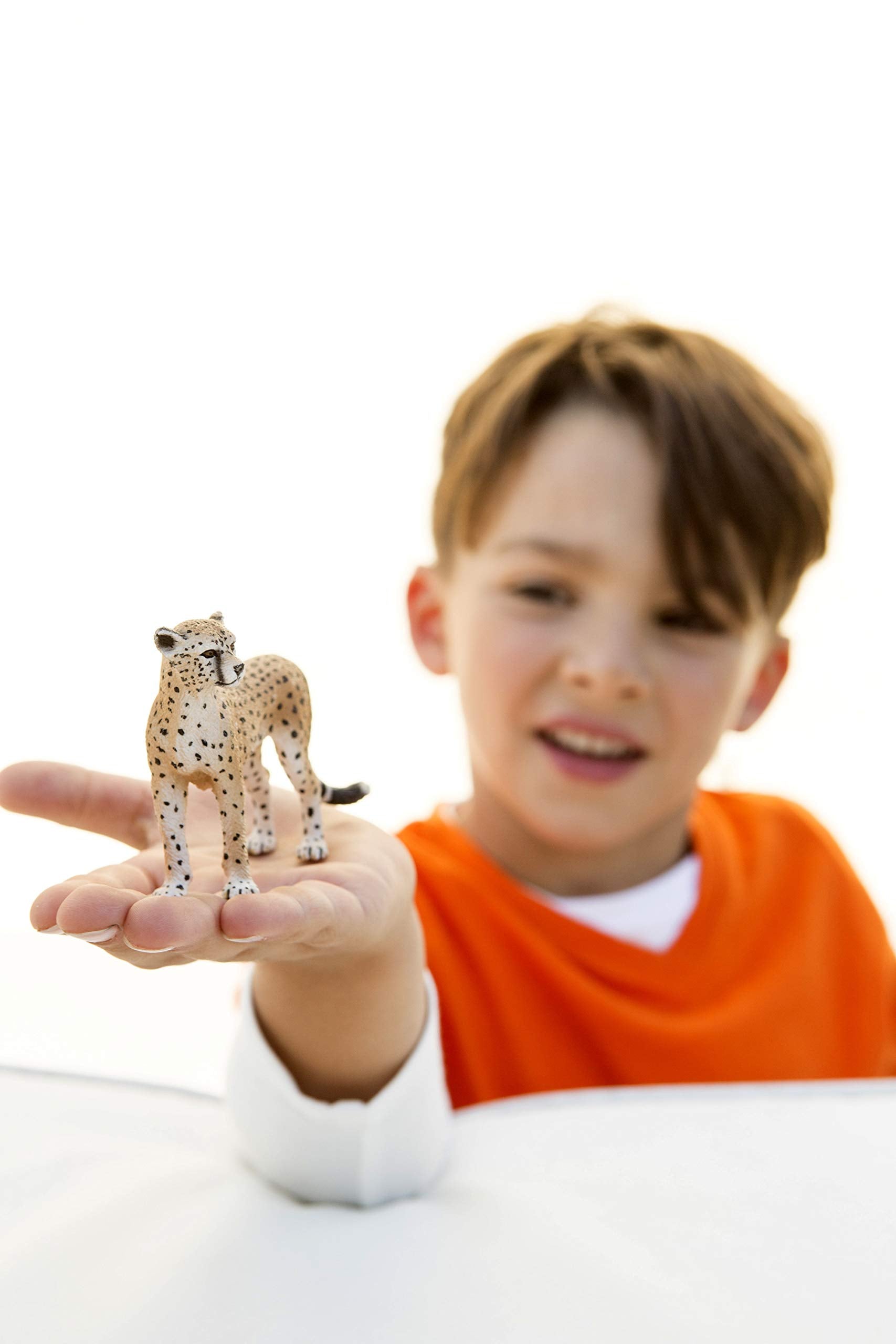 SCHLEICH Cheetah Female - Hand-Painted Wildlife Figurine for Kids 3+ 3