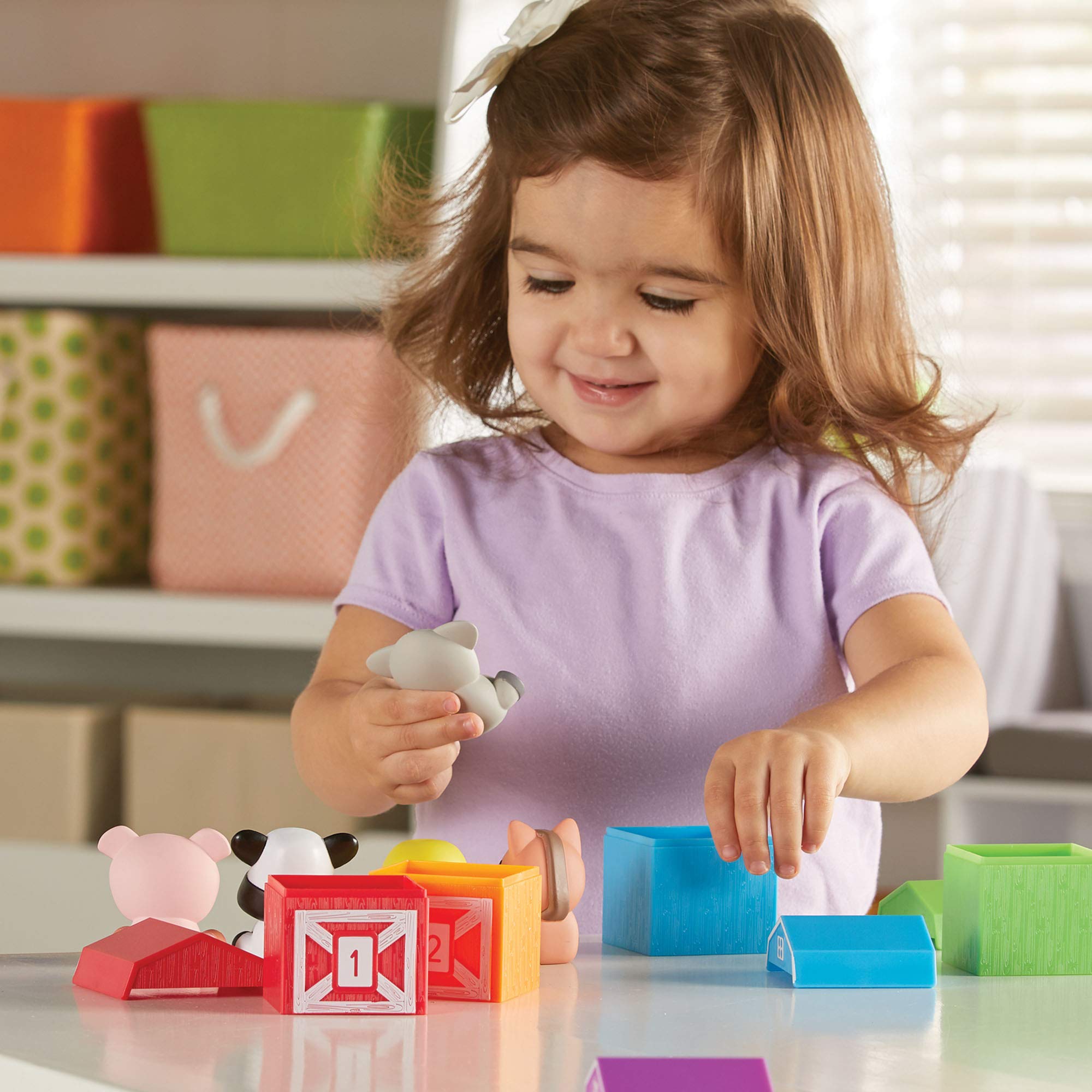 Learning Resources Peekaboo Learning Farm - Educational Playset for Toddlers 18 Months+ 2