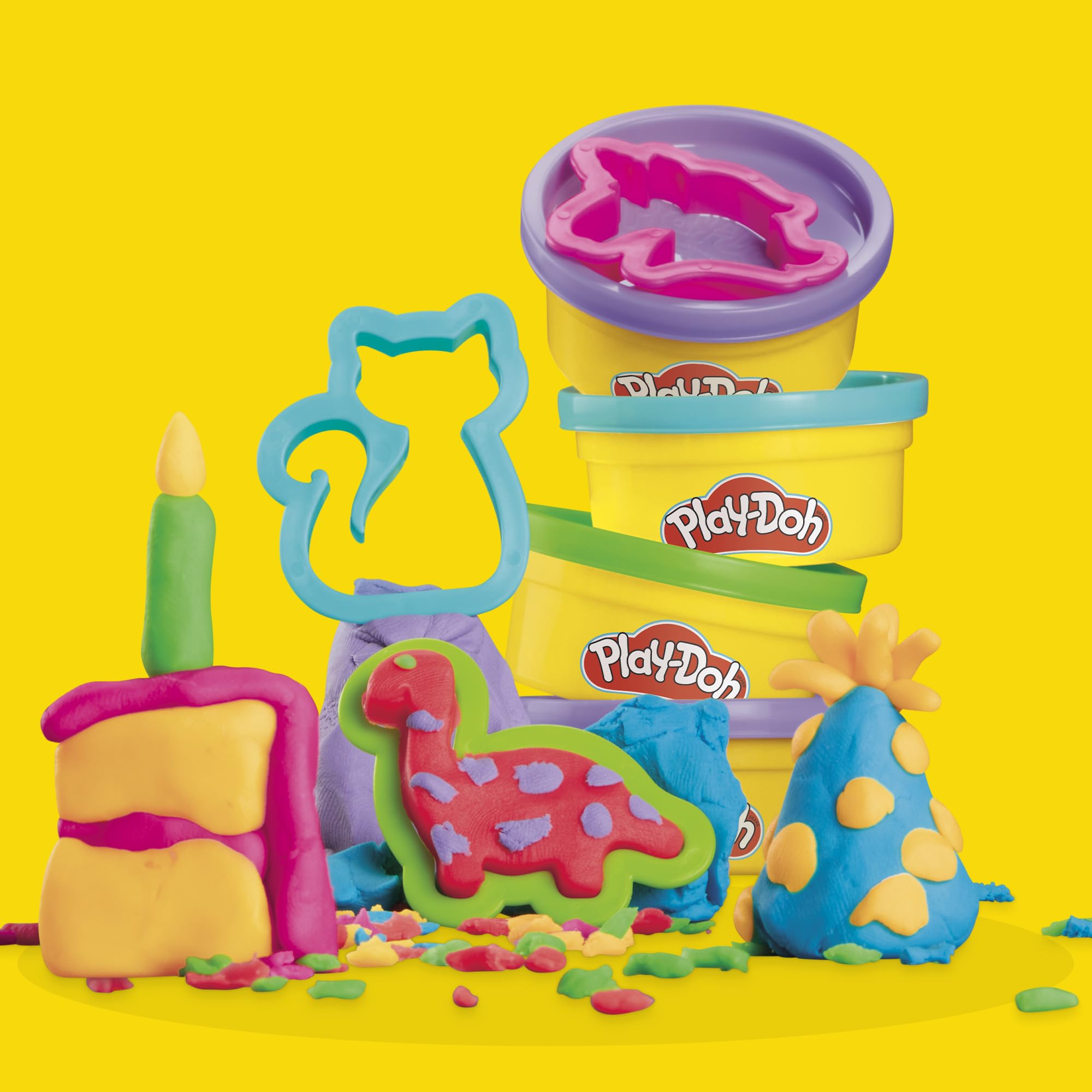 Play-Doh Party Favour Pack of 24 Cans with Cutters | Non-Toxic Modelling Clay for Ages 3+ 5