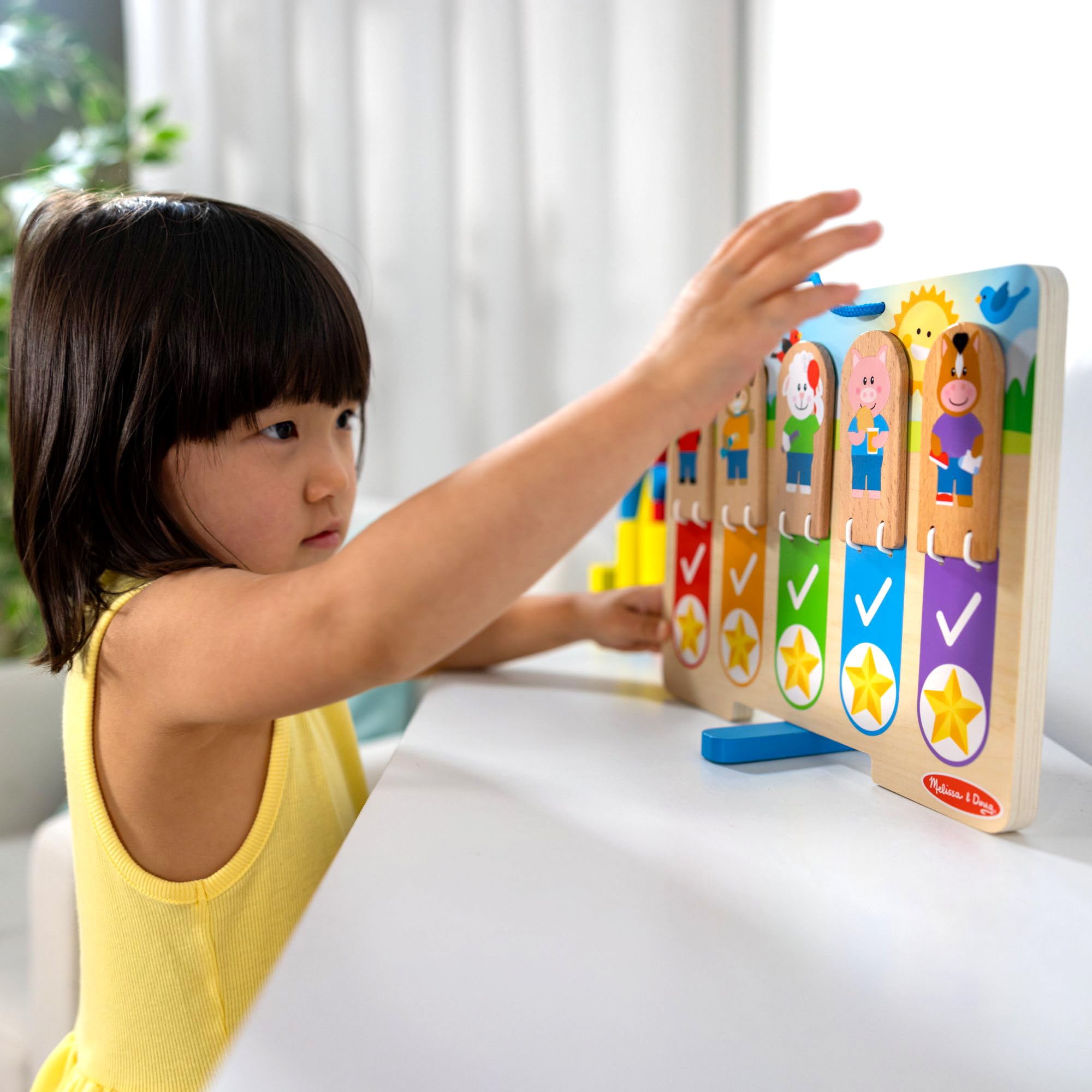 Melissa & Doug My Daily Routines Chart - Early Learning Toy for Kids Ages 3-6 | Double-Sided Interactive Board | FSC Certified Wood