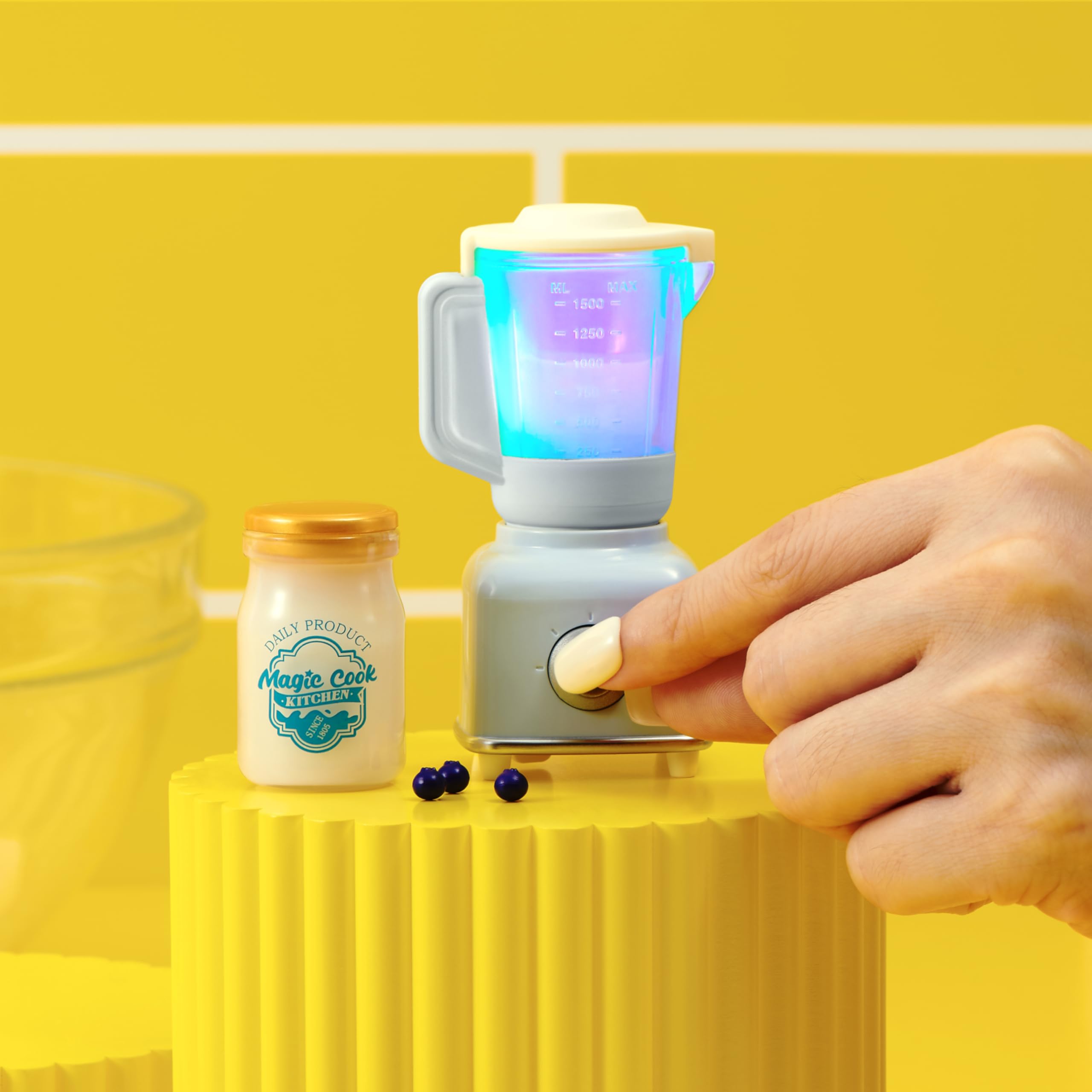 Mini Brands Really Works Magic Cook Kitchen Capsule - Pasta Maker | Series 1 | Ages 3+ 6