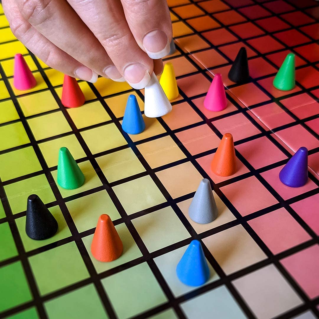 USAopoly Hues and Cues Multilingual Board Game | 3-10 Players | 30 Min Playtime | Ages 8+ 4