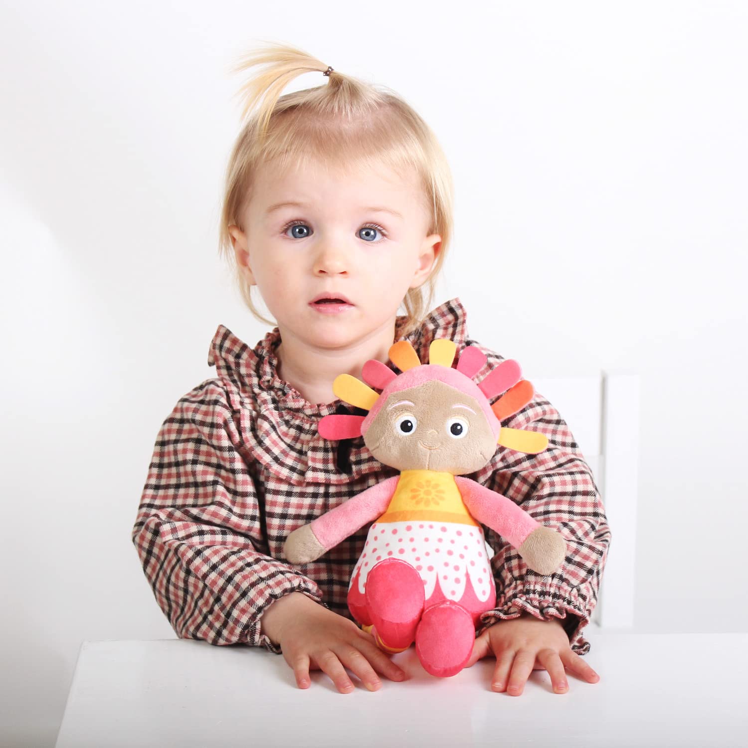 In the Night Garden Upsy Daisy Soft Toy - 30cm Plush Cuddle Companion for Babies 12