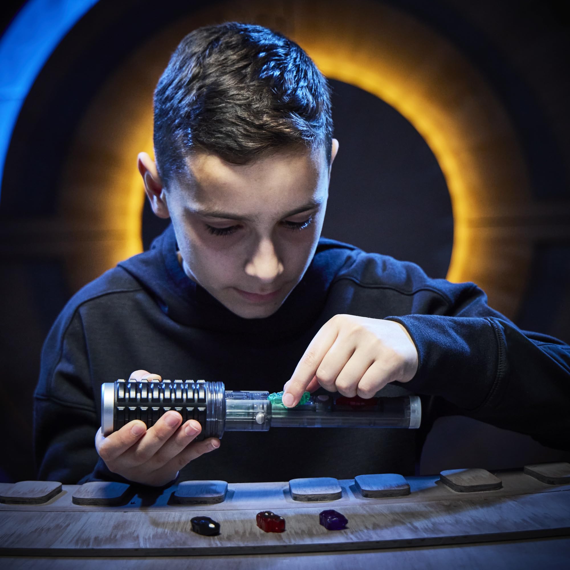 Star Wars Power Crystal Lightsaber - 7 Colors, 10 Swappable Kyber Crystals | Hasbro 3