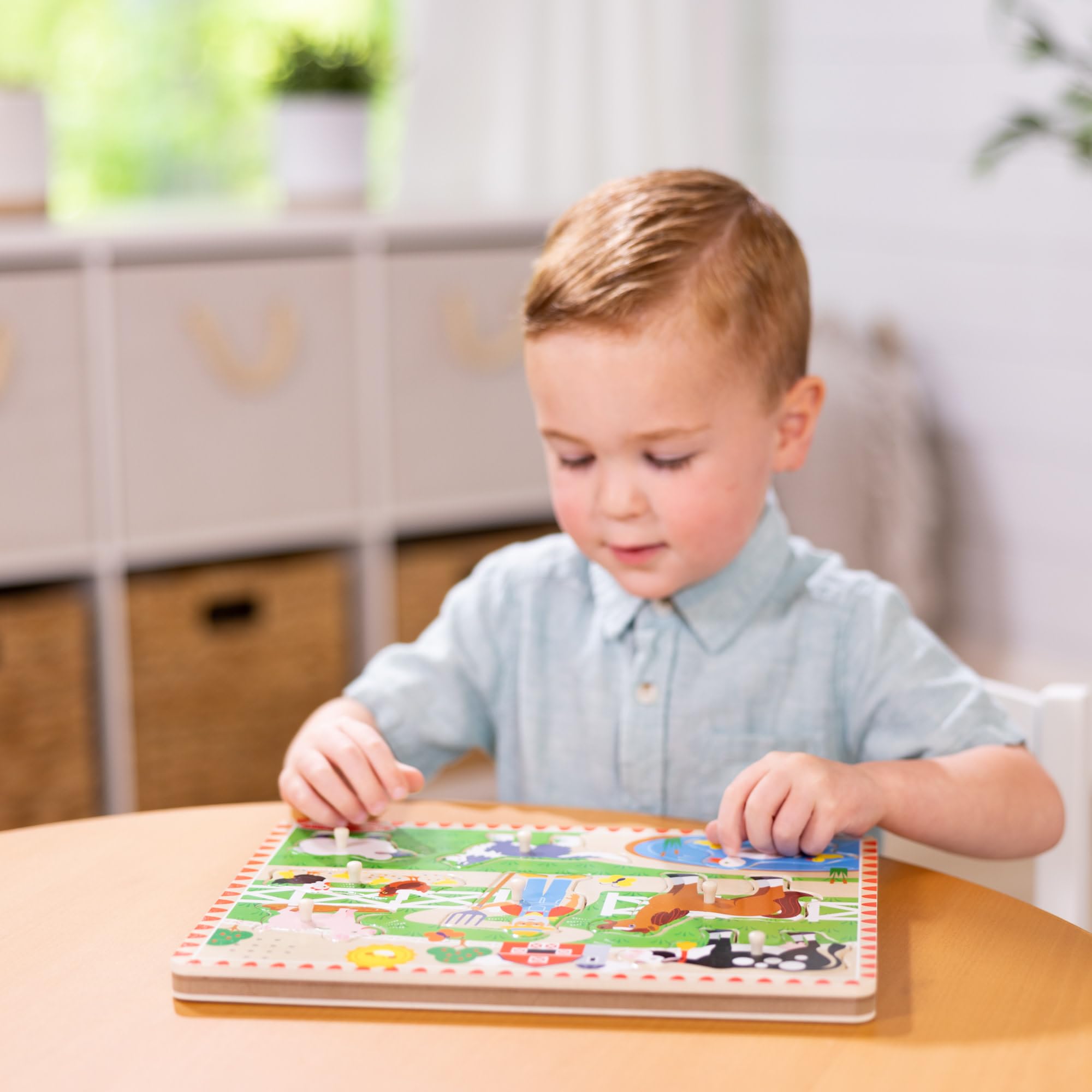 Melissa & Doug Old MacDonald’s Farm − Wooden Animal Sound Puzzle with Pegs | Educational Toy for Toddlers | Age 2+ 4