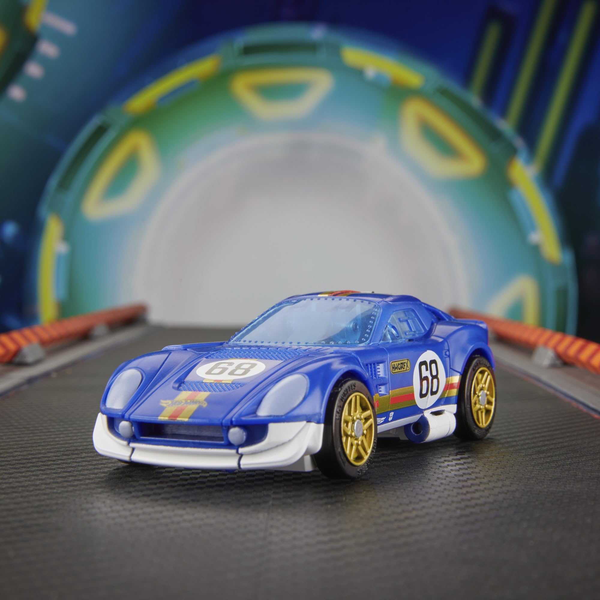 Transformers Hot Wheels El Segundo Coupe Deluxe Class Figure | Converts in 17 Steps | 12.5 cm Robot Mode 8