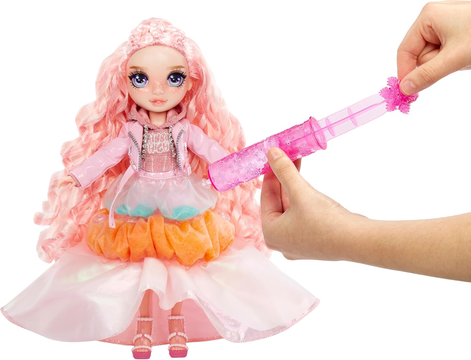 Rainbow High Winter Wonderland - Bella (Pink) - 28 cm Fashion Doll with Magic Snow Feature 4
